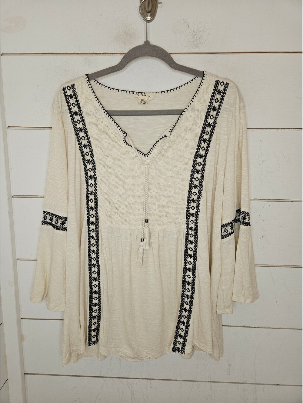 Style & Co 2X light cream & black bohemian peasant top with bell sleeves
